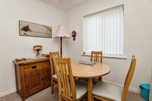 DINING AREA- click for photo gallery